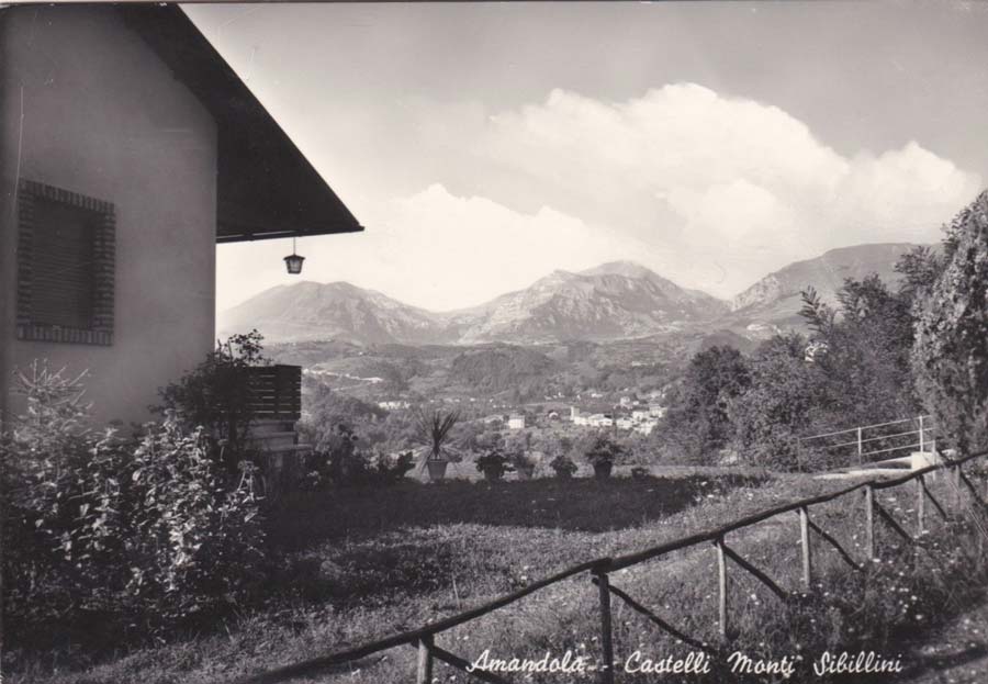 I PAESI DEI SIBILLINI NELLE VECCHIE CARTOLINE