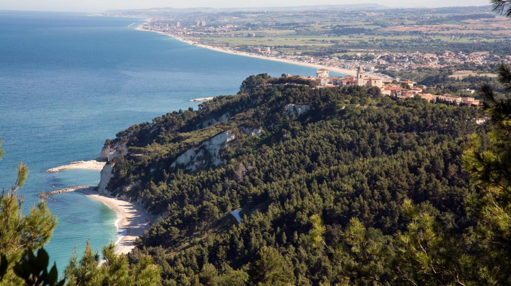 marche-monte-conero-panorama.jpg