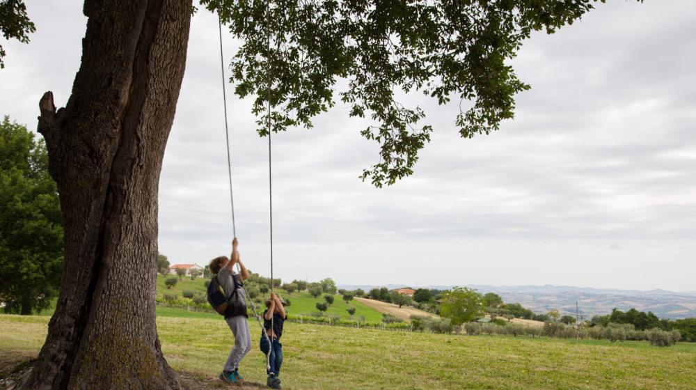 marche-cingoli-bambini.jpeg