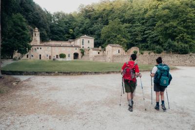 12_cammino_cappuccini_marche_fabriano_sanseverino_trekking_natura_spirituralità.jpg