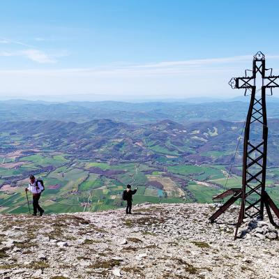 Monte Cucco: dalle faggete al cielo