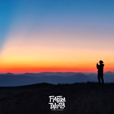 Sunrise Music Walk | La magia dei Piani di Ragnolo e la musica di Clara People