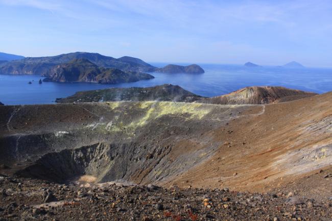 eolieEtna-Eolie-sicilia-trekking.jpg