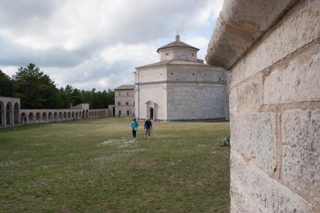 Santuario di Macereto.jpg