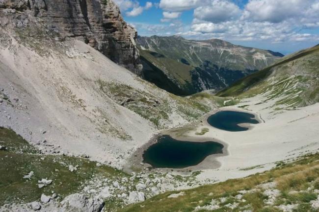 lago-di-pilato-da-foce.jpg