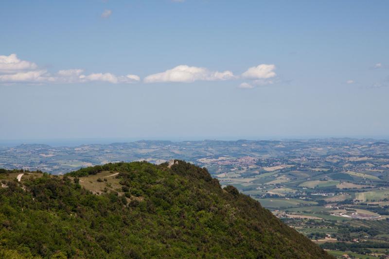 marche-roccaccia-panorama.jpg